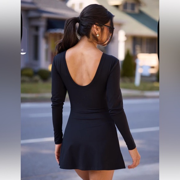 Black Long Sleeve Active Wrap Dress size medium - Picture 2 of 7